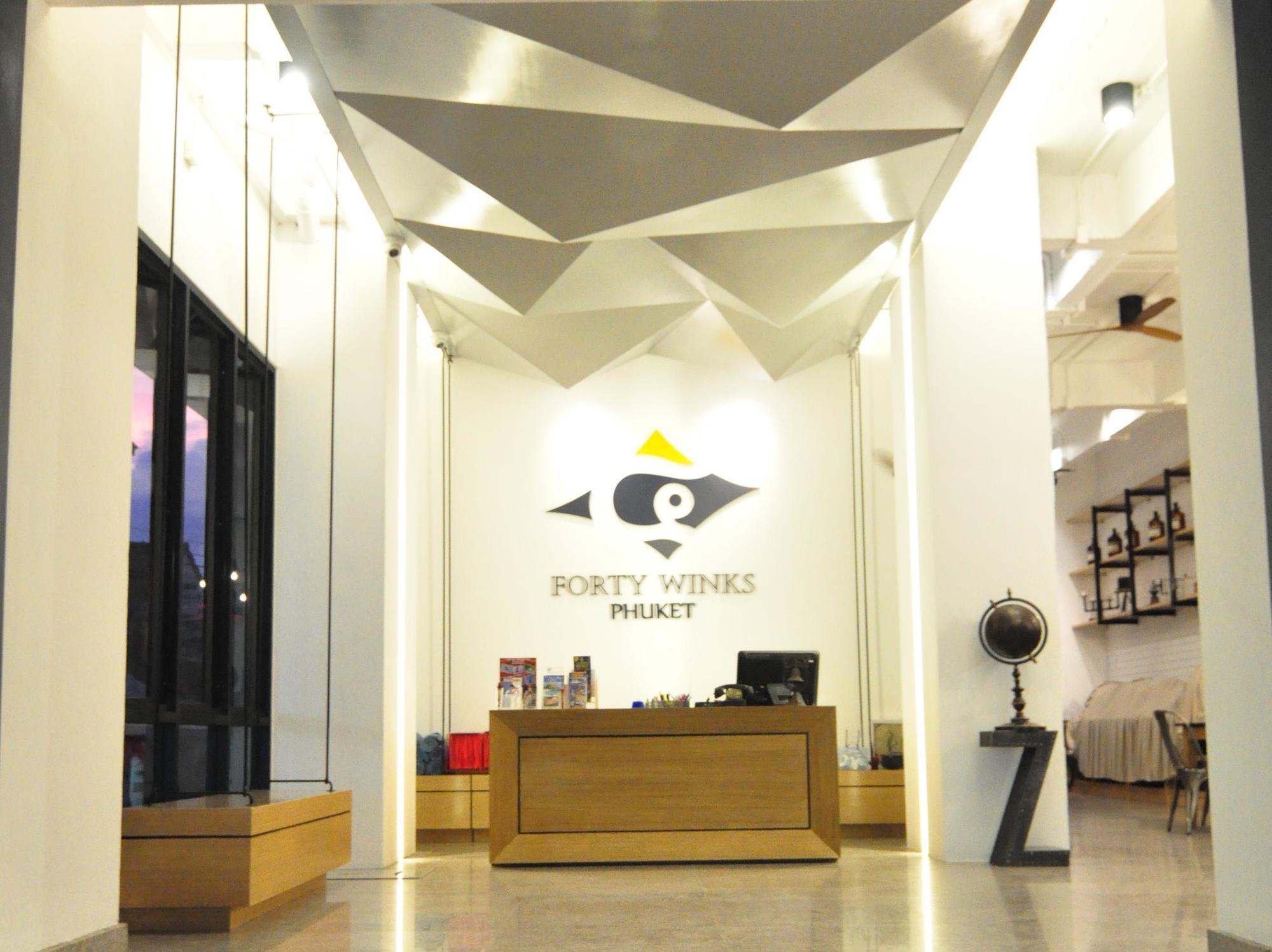 Forty Winks Phuket Hotel Patong Екстериор снимка